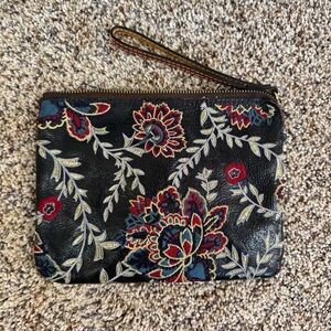 Patricia Nash P349183 Wristlet Navy with Floral Embroidery